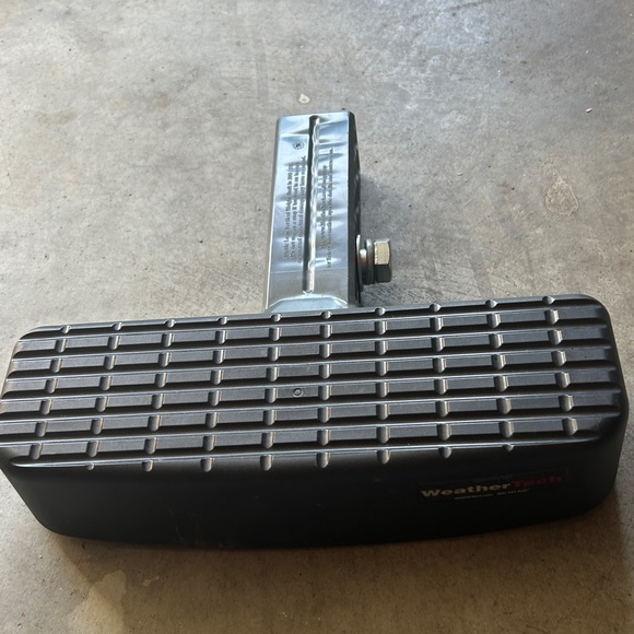 12” WeatherTech hitch step - Picture 2 of 7